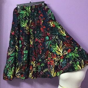Serengeti Women Plus 1X bright tropical retro print cotton skirt.